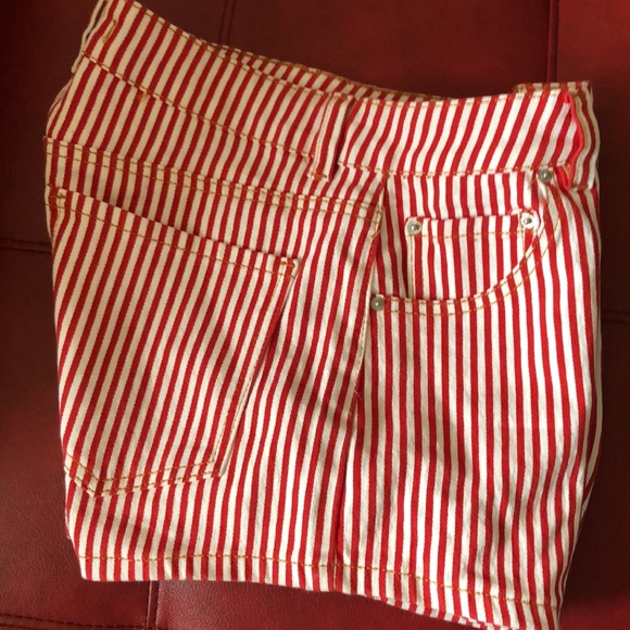 Forever 21 shorts: 2 for 22😳 - Picture 3 of 3